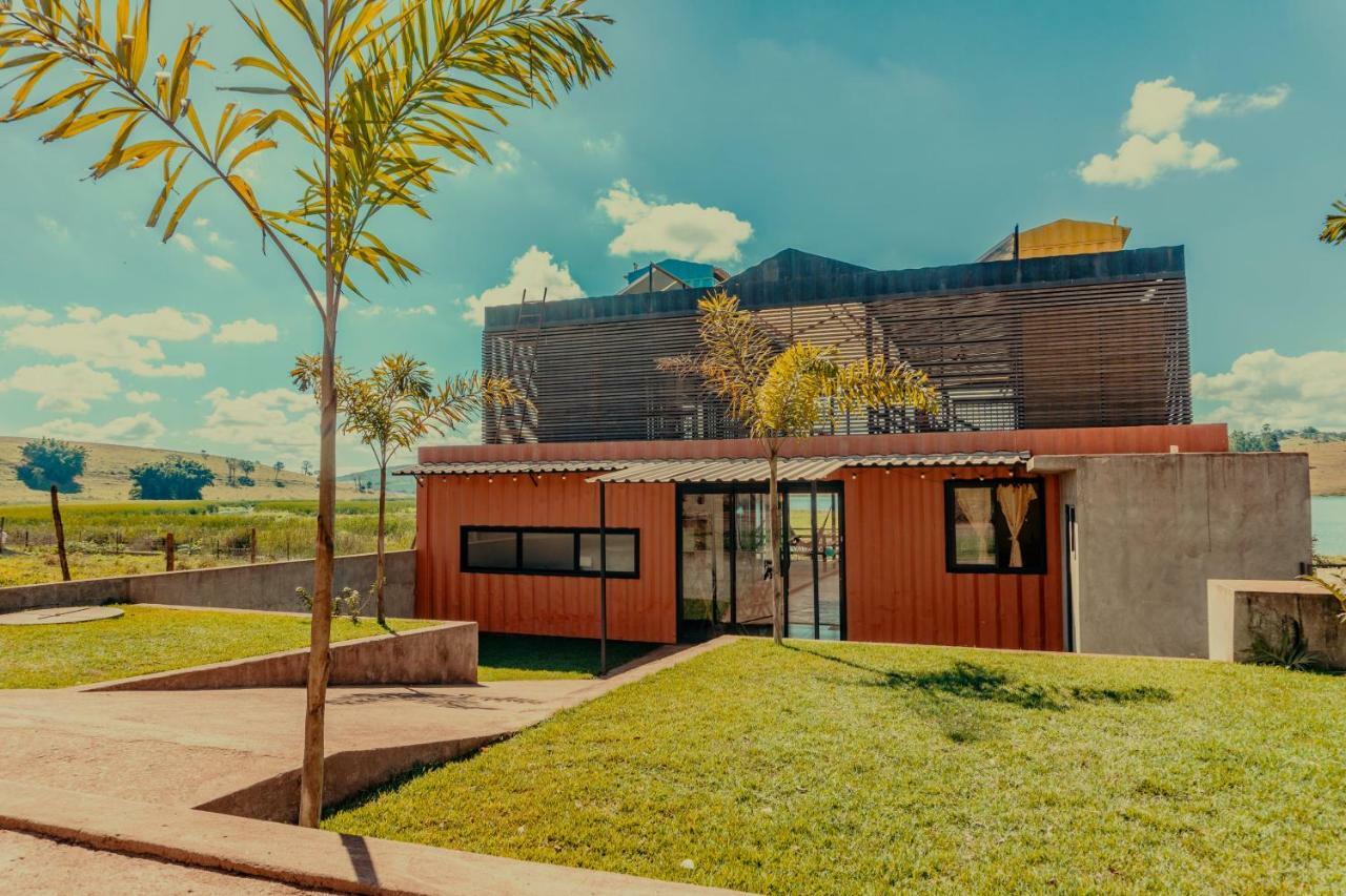 Villa Container Lodge Capitólio Exteriör bild
